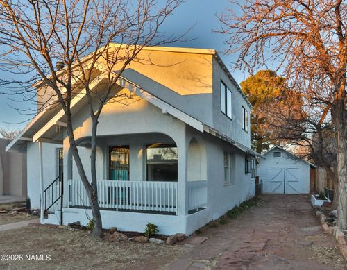 606 W Elm St, Winslow, AZ, 86047-3354 | Card Image