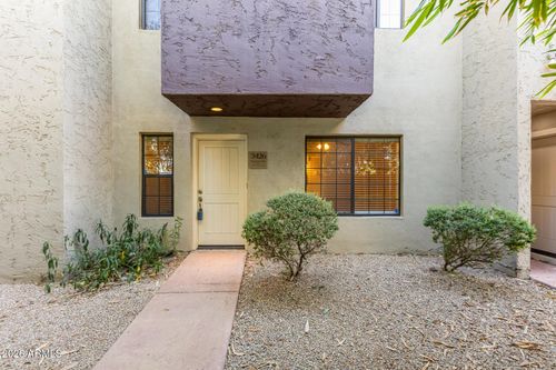 3426 E Avalon Dr, Phoenix, AZ, 85018-6981 | Card Image