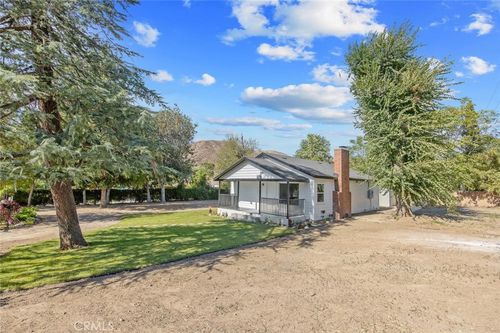 27908 Adon Ave, Canyon Country, CA, 91387-1602 | Card Image