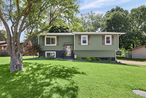 1968 Lemontree Ln, Collinsville, IL, 62234-5251 | Card Image