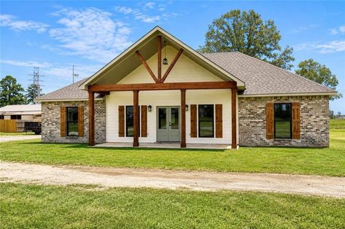 411 Sophie Ln, Dry Prong, LA, 71423-3803 | Card Image