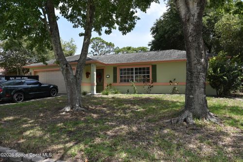 988 Hunt Street Nw, PALM BAY, FL, 32907 | Card Image