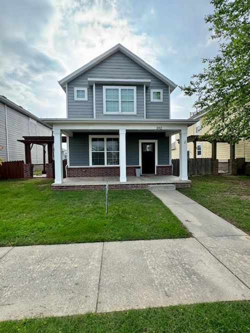 592 N Longfellow Ln, Fayetteville, AR, 72704-7538 | Card Image