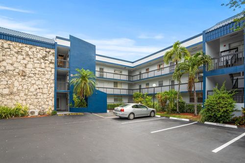 unit-109-3090 Holiday Springs Blvd, Margate, FL, 33063-5420 | Card Image