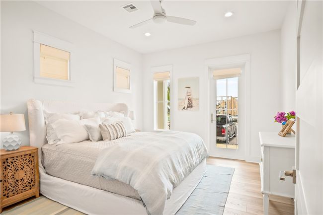 219 Escape St, House other with 4 bedrooms, 5 bathrooms and null parking in Port Aransas TX | Image 26