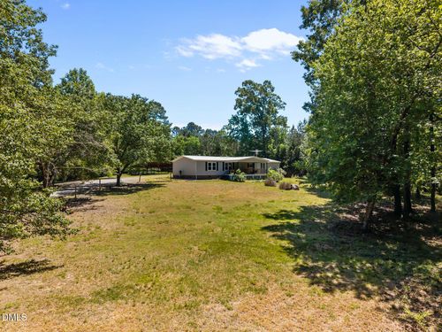 290 Thomas Cash Rd, Apex, NC, 27523-6044 | Card Image