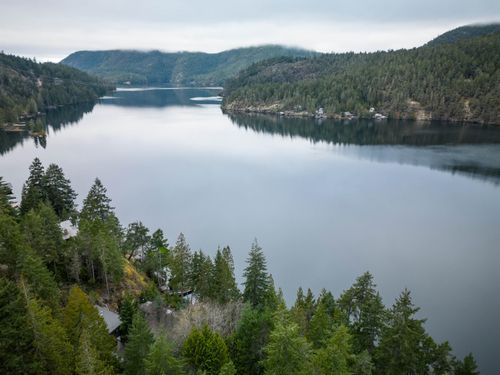 122-7101 Sakinaw Woods, Pender Harbour, BC, V0N2H0 | Card Image