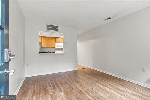 101-116 N Indian Alley, WINCHESTER, VA, 22601 | Card Image