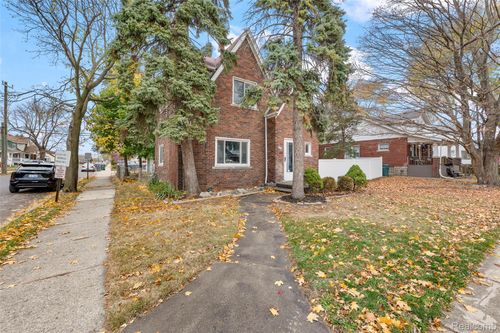 1332 Fort Park Blvd, Lincoln Park, MI, 48146-1607 | Card Image