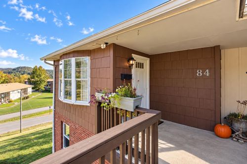 84 Pinewood Lane, Clarksburg, WV, 26301 | Card Image