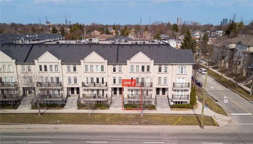5-118 Finch Ave W, North York, ON, M2N7G2 | Card Image