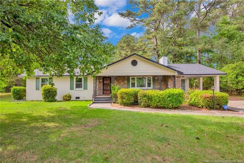 838 W 3rd Ave, Red Springs, NC, 28377-1527 | Card Image