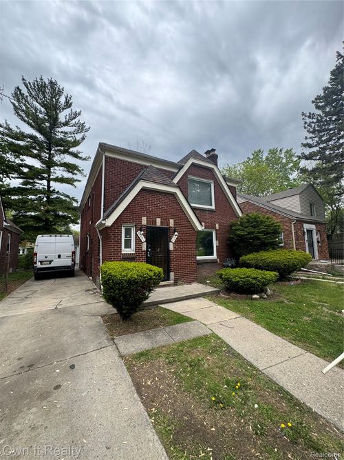8083 Mendota Street, Detroit, MI, 48204 | Card Image