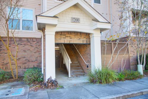 1213-2244 Ashley Crossing Dr, Charleston, SC, 29414-6159 | Card Image