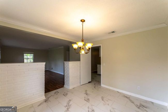 907 Euclid Ave, House other with 4 bedrooms, 2 bathrooms and null parking in Waycross GA | Image 7