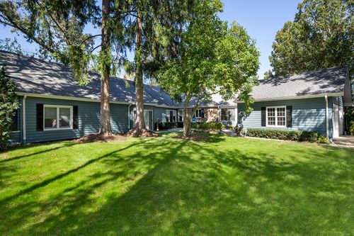 980 Brand Ln, Deerfield, IL, 60015-3404 | Card Image