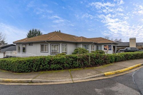 1415 Ne Heritage Drive, Grants Pass, OR, 97526 | Card Image