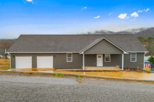 241 Stewart Hills Dr, Rogersville, TN, 37857-7676 | Card Image