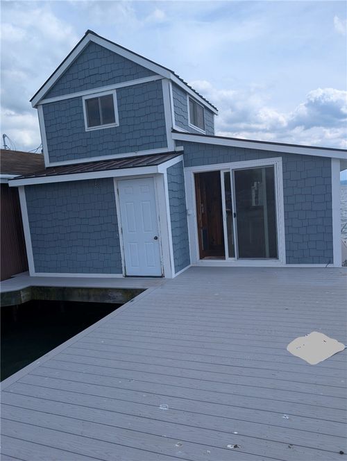 #36 Pier 3, Canandaigua-City, NY, 14424 | Card Image