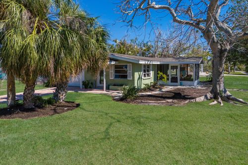 640 Fox St, LONGBOAT KEY, FL, 34228-1071 | Card Image