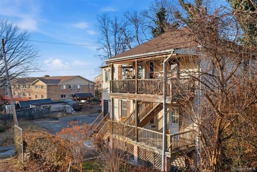3 Hamilton Ave, Ossining, NY, 10562-5405 | Card Image