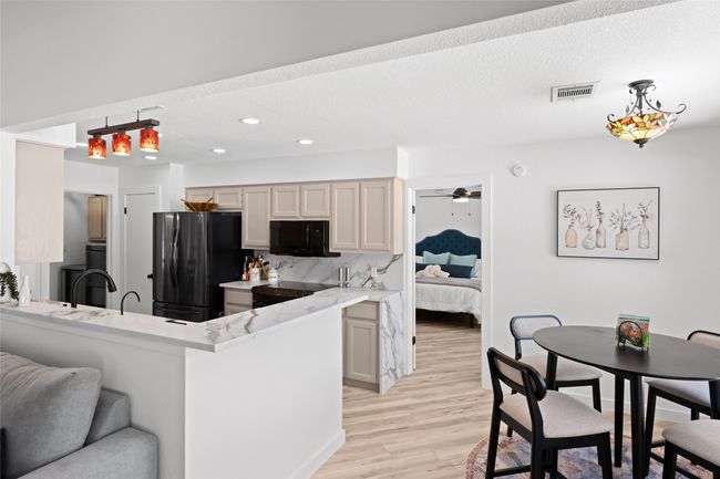 1020 Foothills Dr, House other with 4 bedrooms, 3 bathrooms and 8 parking in Dripping Springs TX | Image 13