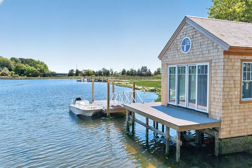 48 Starboard Ln, Osterville, MA, 02655-1429 | Card Image