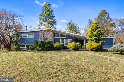 8308 Cobden Rd, GLENSIDE, PA, 19038-7135 | Card Image
