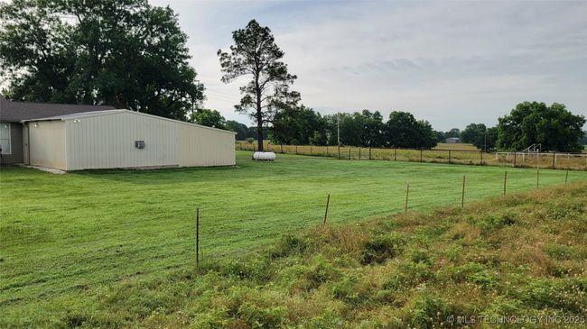 9725 County Road 3470, House other with 4 bedrooms, 3 bathrooms and null parking in Stratford OK | Image 76
