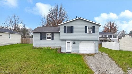 99 Hawk Ridge, Rittman, OH, 44270 | Card Image