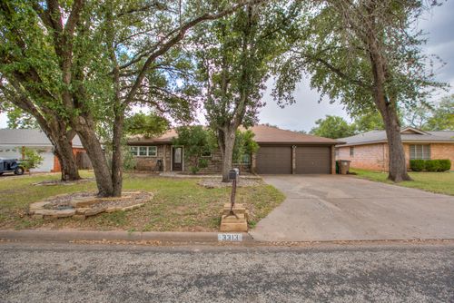3313 Chatterton Dr, San Angelo, TX, 76904-6052 | Card Image