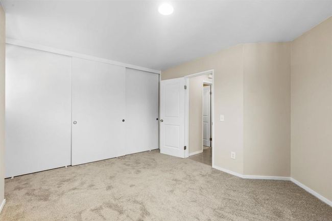 UNIT-127 - 7127 Camino Degrazia, Condo with 2 bedrooms, 2 bathrooms and 3 parking in San Diego CA | Image 12