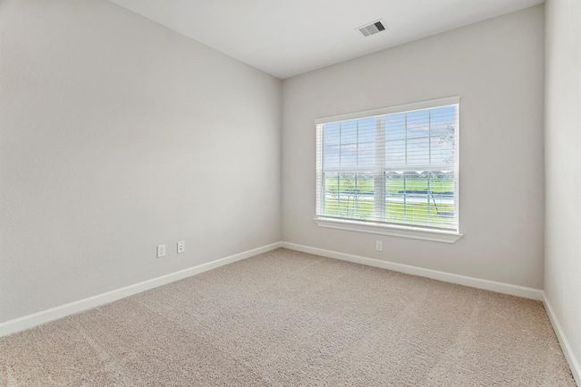 10518 Sutter Creek Dr, House other with 3 bedrooms, 2 bathrooms and 2 parking in Iowa Colony TX | Image 10