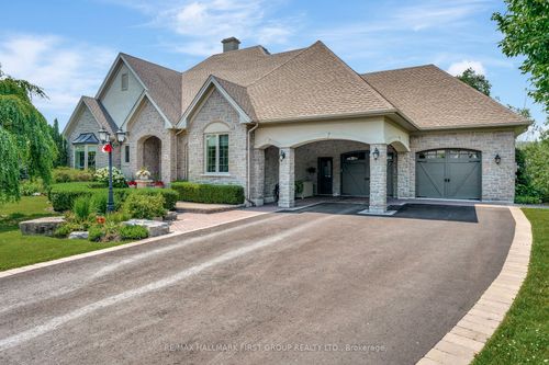 22 Rosslyn Dr, Brighton, ON, K0K1H0 | Card Image