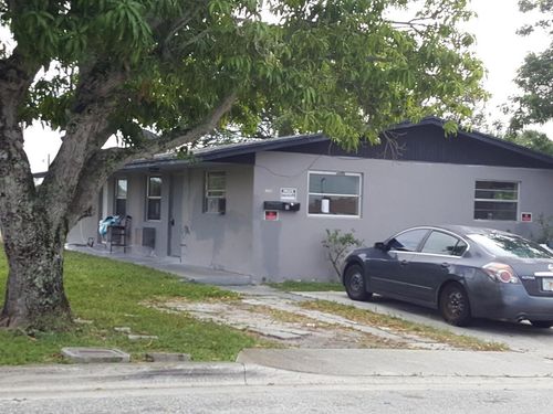 1-1233 Ac Evans St, Riviera Beach, FL, 33404-2047 | Card Image