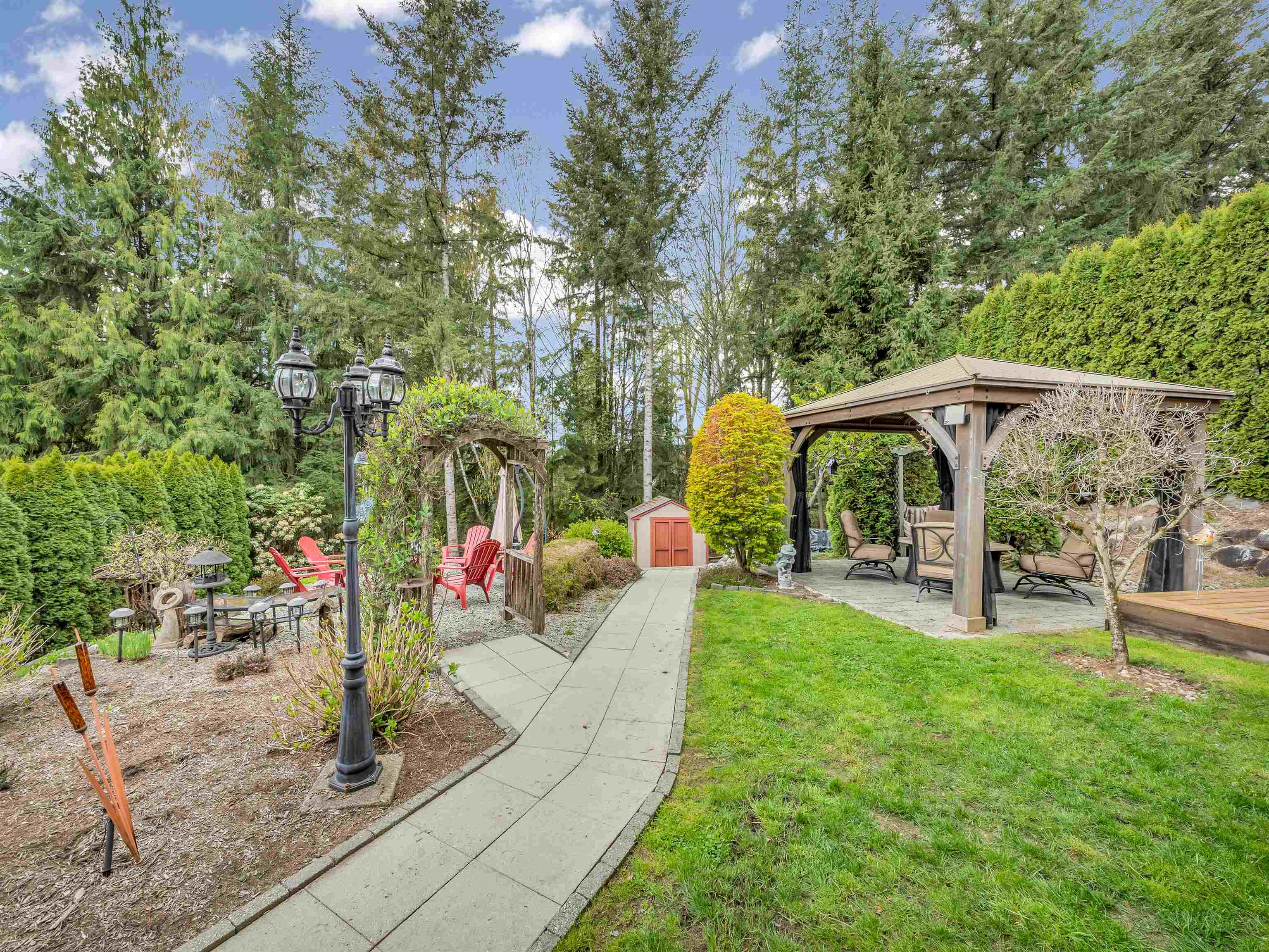 13309 235 Street, House other with 6 bedrooms, 3 bathrooms and 2 parking in Maple Ridge BC | Image 31