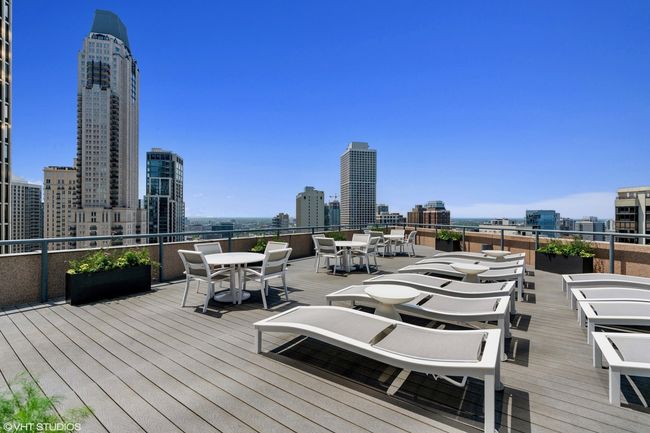 APT-2502 - 950 N Michigan Ave, Home with 3 bedrooms, 4 bathrooms and null parking in CHICAGO IL | Image 23