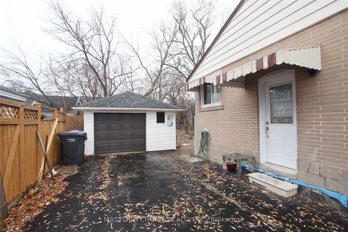 66 Beech St, Brampton, ON, L6V1V5 | Card Image