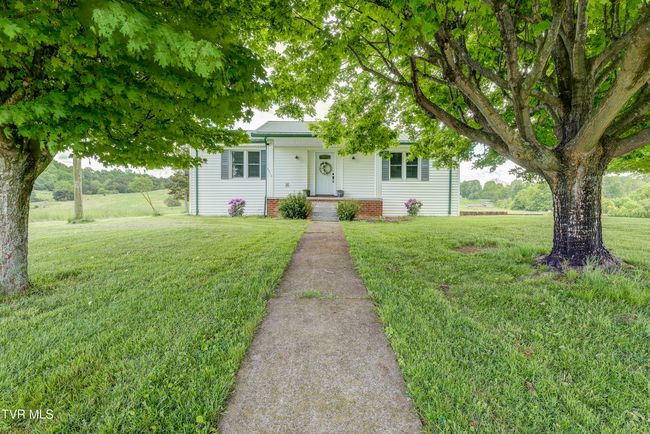 3570 Stanley Valley Rd, House other with 3 bedrooms, 2 bathrooms and null parking in Surgoinsville TN | Image 8