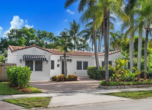 1617 Washington St, Hollywood, FL, 33020-6120 | Card Image