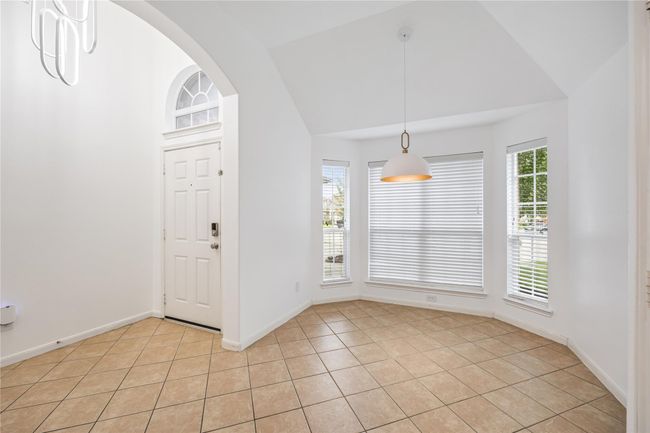 30611 Gardenia Trace Dr, House other with 4 bedrooms, 2 bathrooms and 2 parking in Spring TX | Image 6