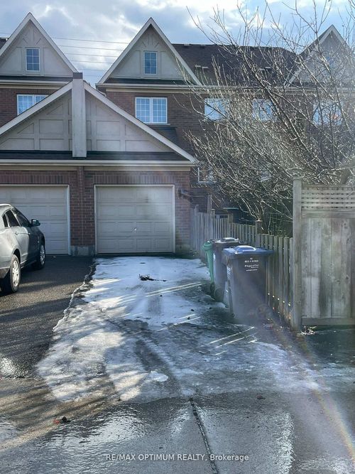 3373 Eglinton Ave W, Mississauga, ON, L5M7W8 | Card Image