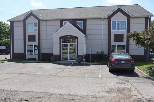 9205 State Route 43, Streetsboro, OH, 44241-5365 | Card Image