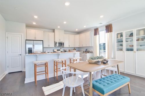 14 Harvest Way, Little Falls, NJ, 07424-1272 | Card Image