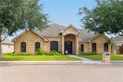 1104 N Regal Dr, Pharr, TX, 78577-2458 | Card Image