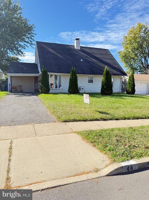 44 Pastoral Ln, Willingboro, NJ, 08046-2634 | Card Image