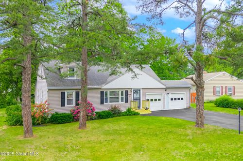 9 Arlene Ave, Albany, NY, 12203-5201 | Card Image