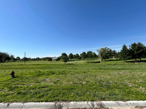 111 Maverick Lane, Riceville, IA, 50466 | Card Image