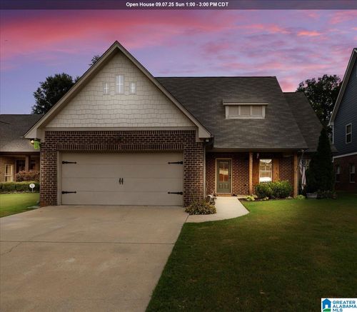 100 Braxton Pl, SPRINGVILLE, AL, 35146-5113 | Card Image