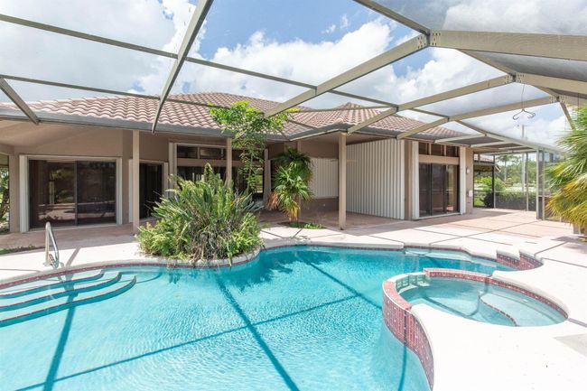 15360 Estancia Lane, House other with 3 bedrooms, 2 bathrooms and null parking in Wellington FL | Image 6
